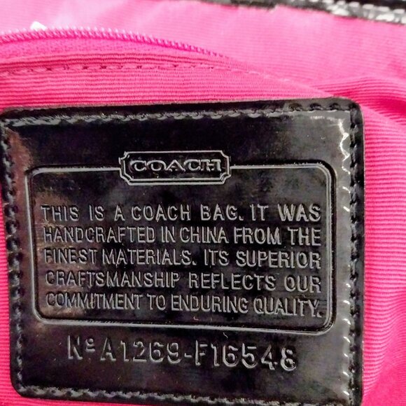 Coach Kyra Daisy Black Signatured Jacquard Backpack With Daisy Charm - Picture 6 of 8